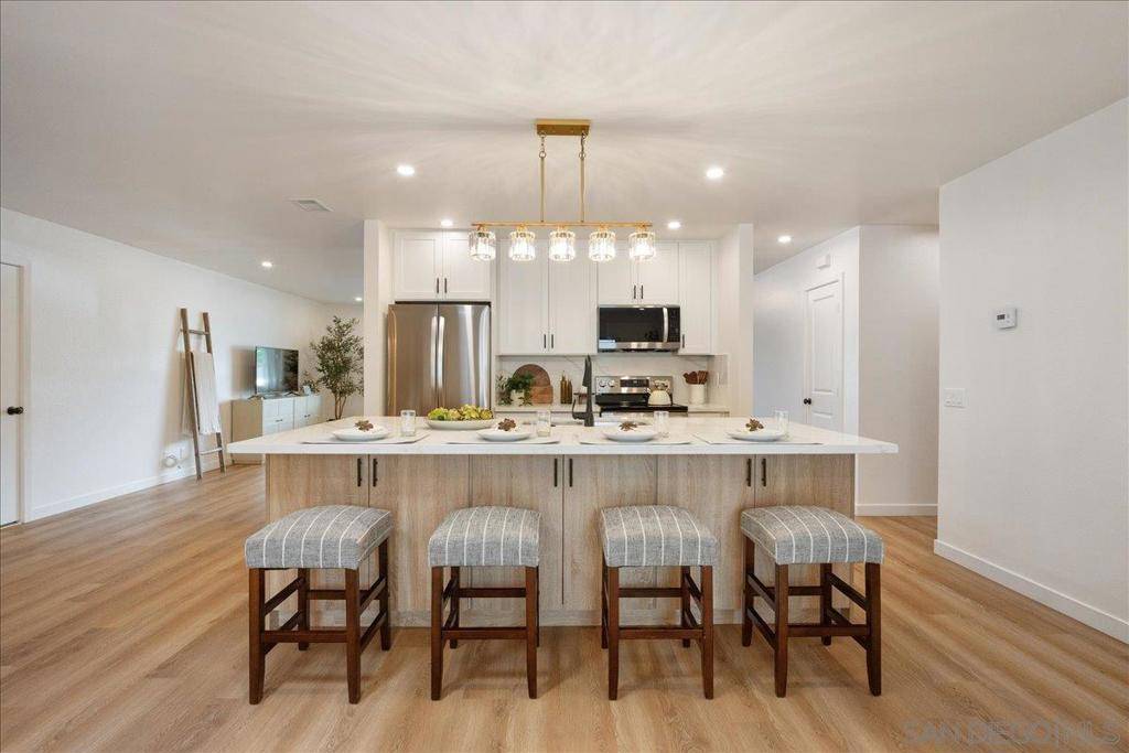 Escondido, CA 92025,1531 Russell Pl