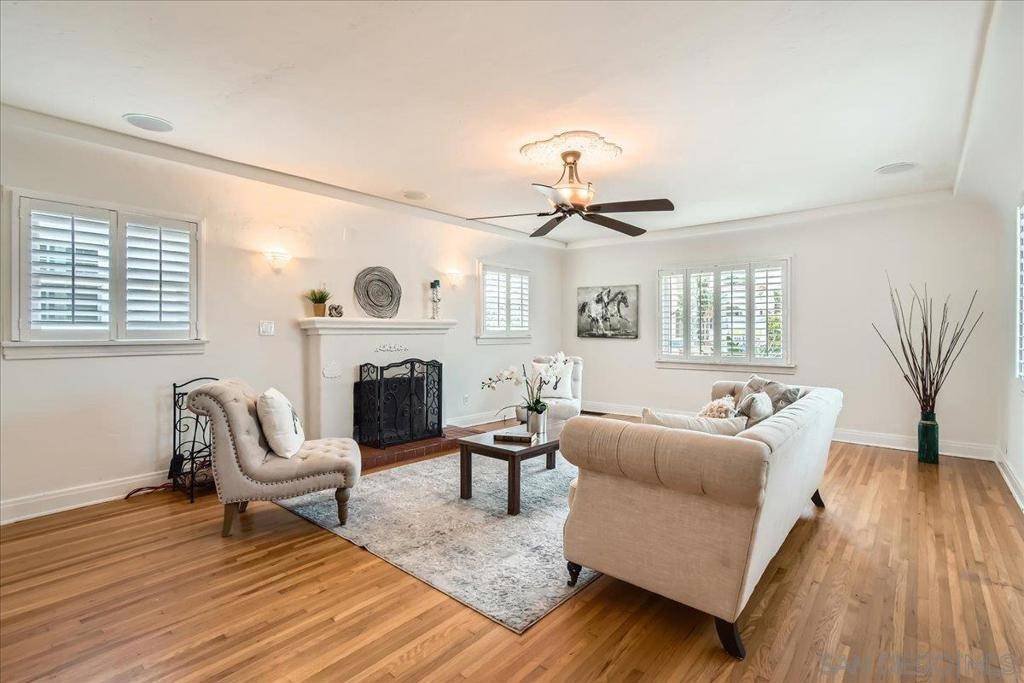 San Diego, CA 92106,3121 Elliott Street
