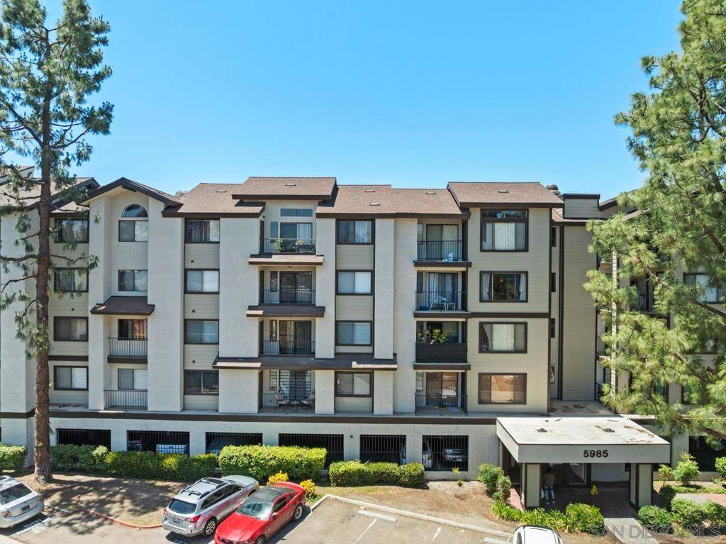 San Diego, CA 92115,5985 Dandridge Ln #93