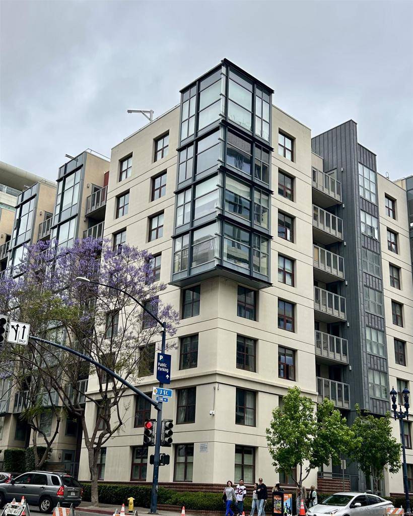 San Diego, CA 92101,1150 J #323