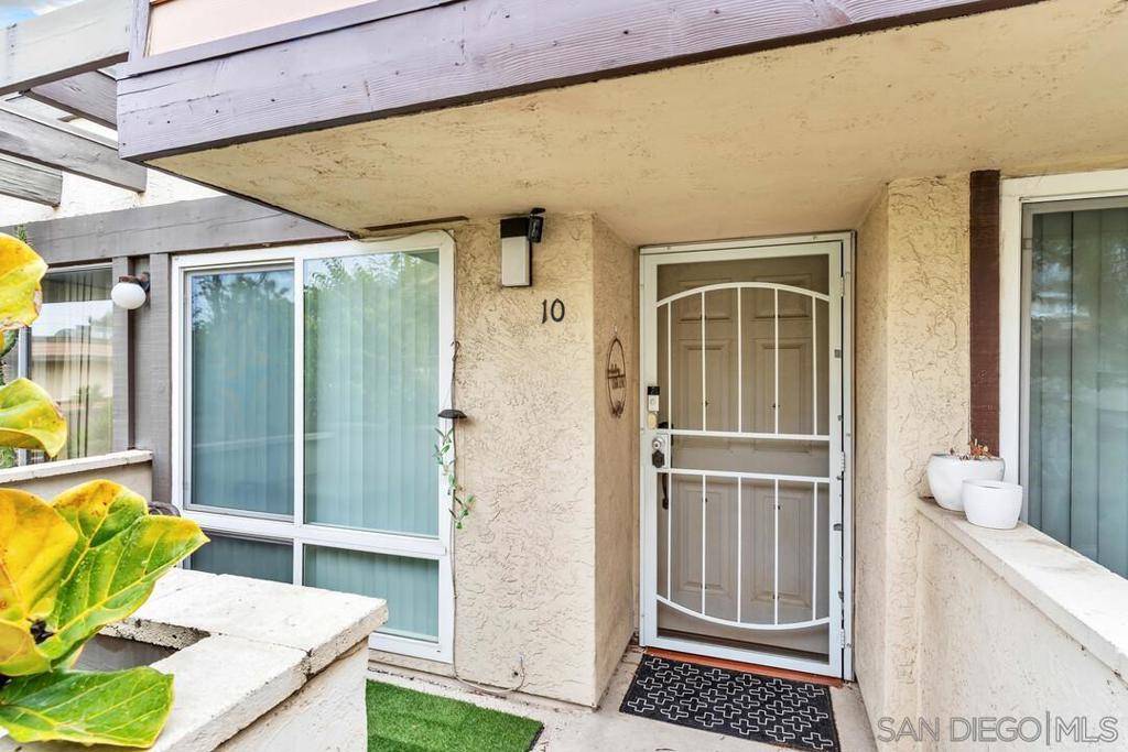 El Cajon, CA 92021,745 E Bradley Ave #10