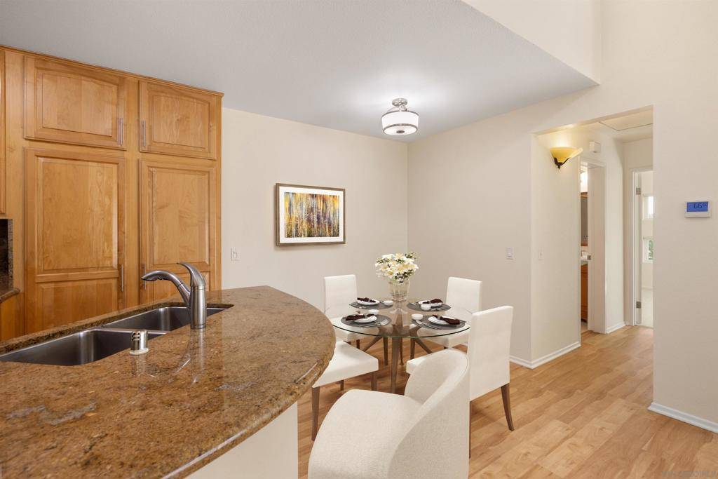 San Diego, CA 92111,7067 Camino Revueltos #312