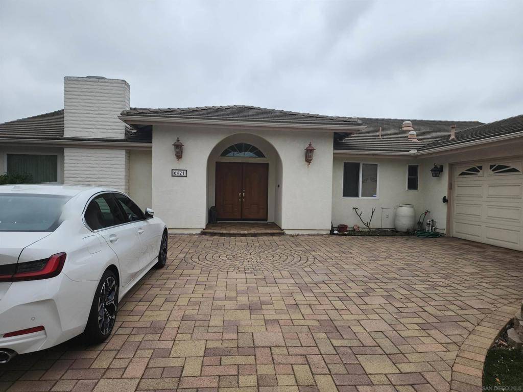 San Diego, CA 92120,6421 Lochmoor Drive