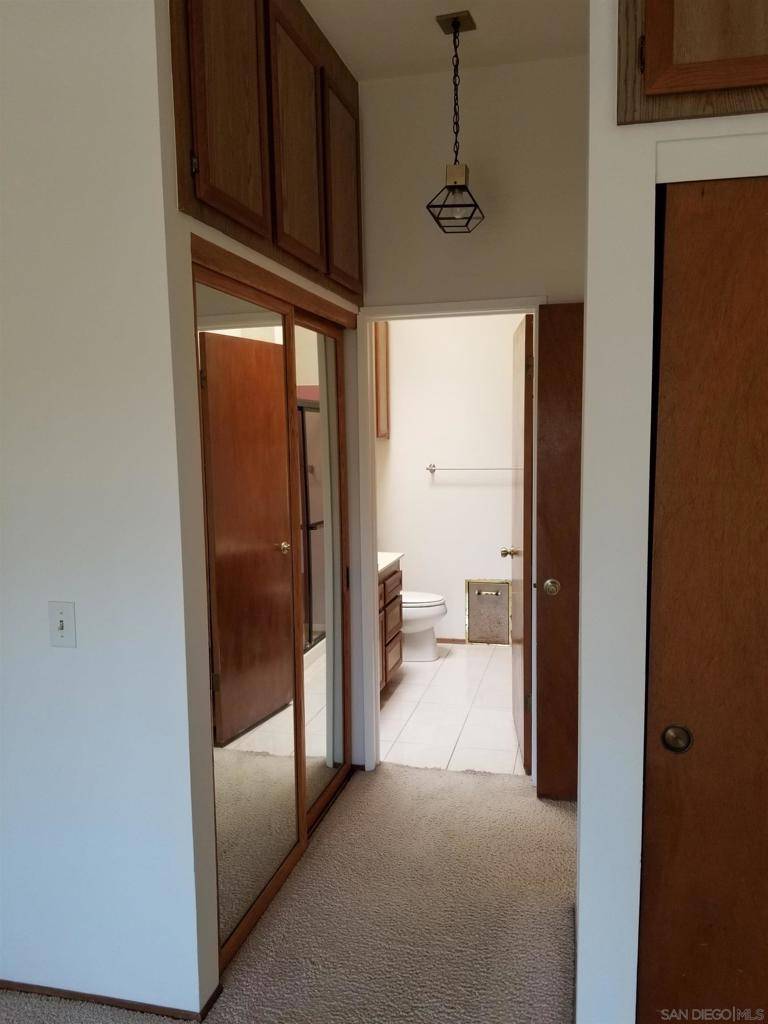 8328 Regents Rd #3J La Jolla, CA 92122