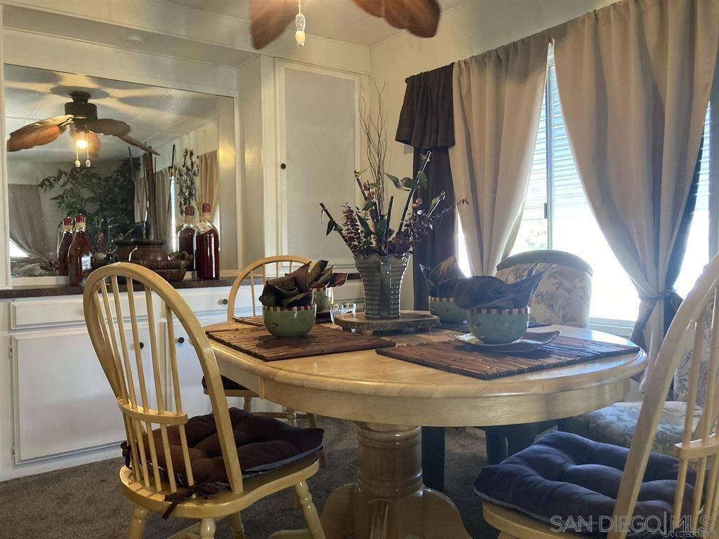 Hemet, CA 92544,881 N Lake #362