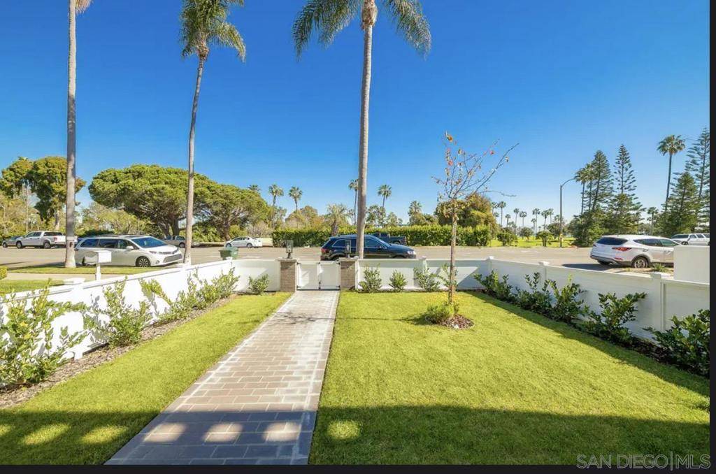 Coronado, CA 92118,632 Glorietta Blvd