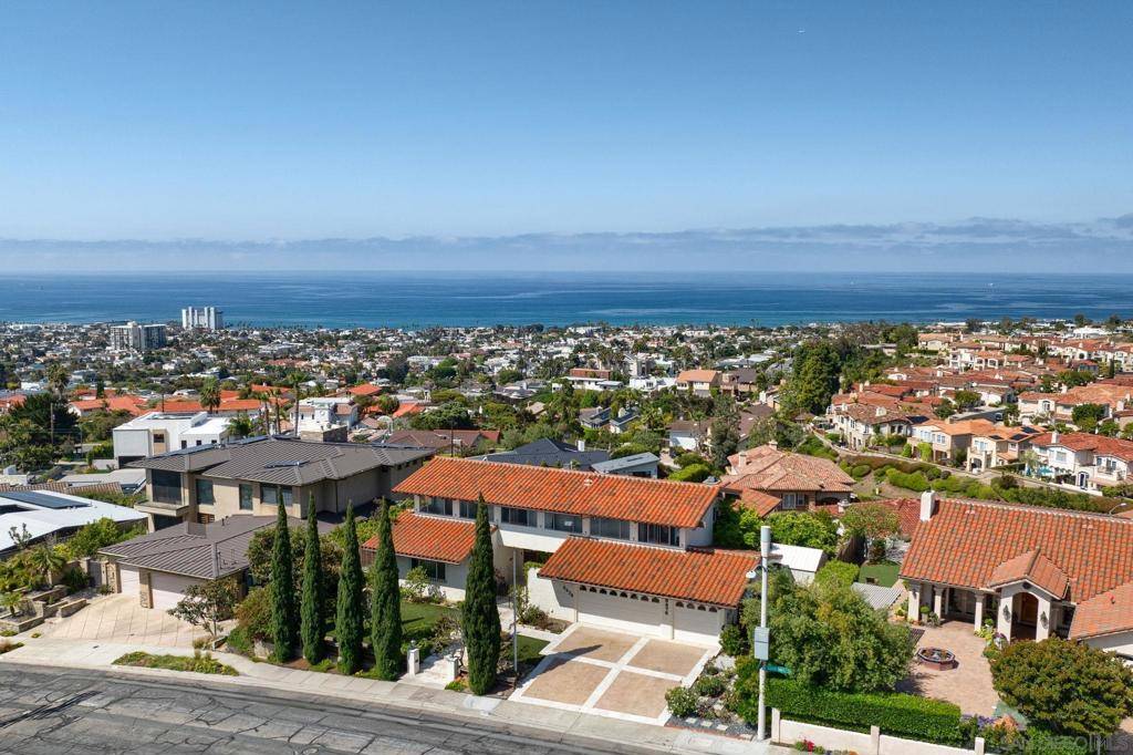 San Diego, CA 92109,5476 Castle Hills Dr