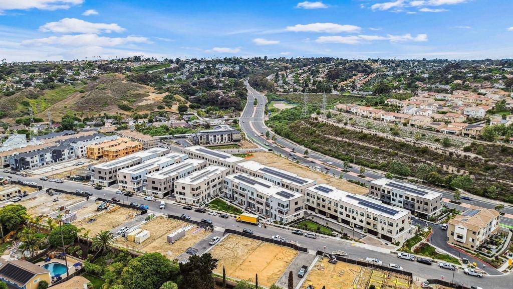 Carlsbad, CA 92008,2581 Broom Ln