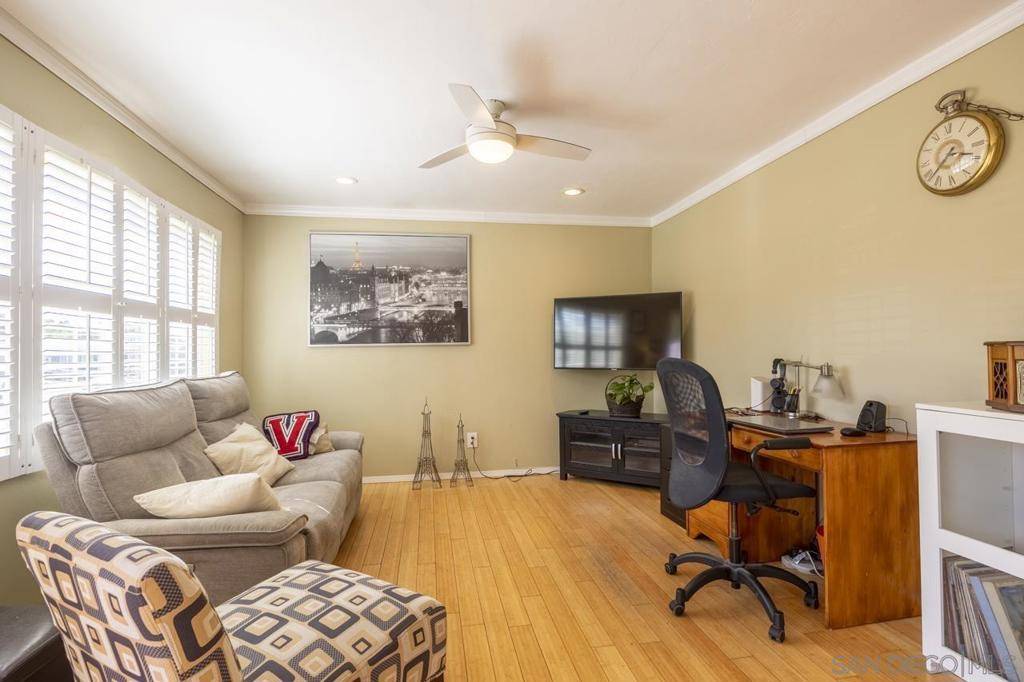 San Diego, CA 92115,4033 Loma Alta Dr
