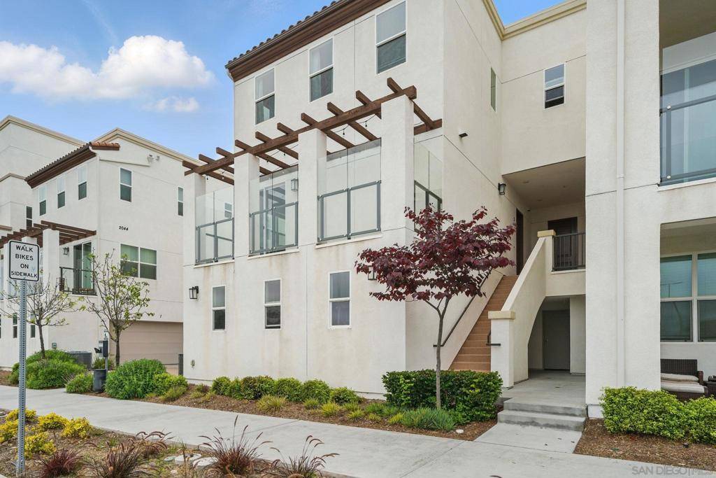 Chula Vista, CA 91915,2054 Luzon Lane #3
