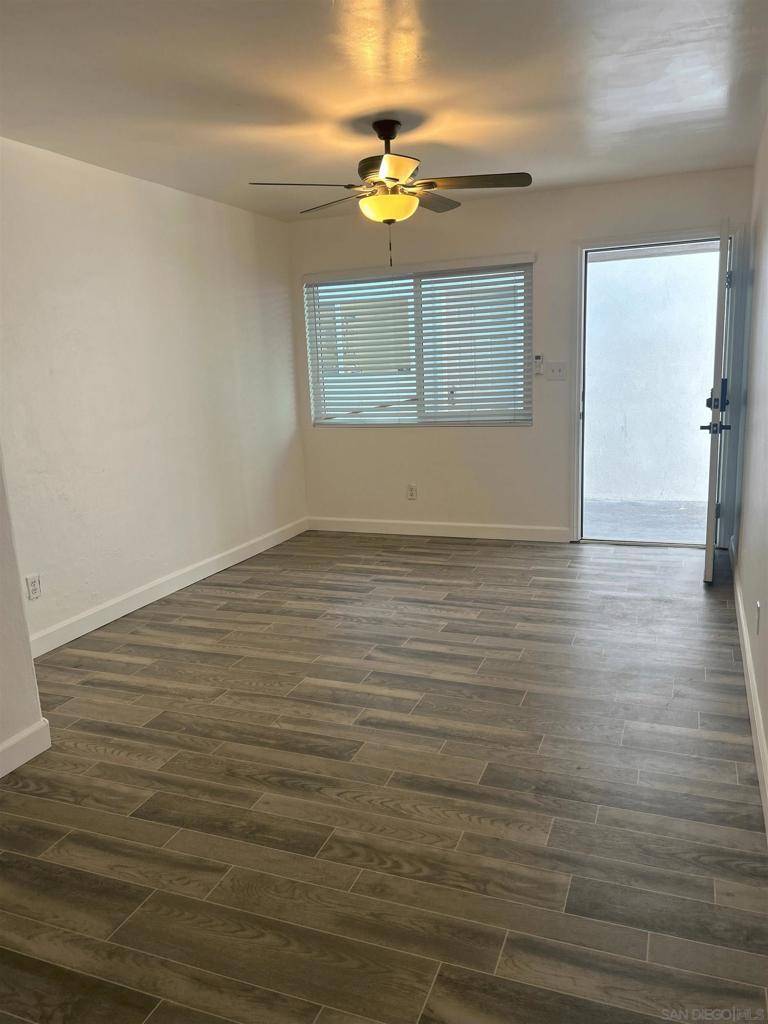San Diego, CA 92109,2275 Grand Ave.