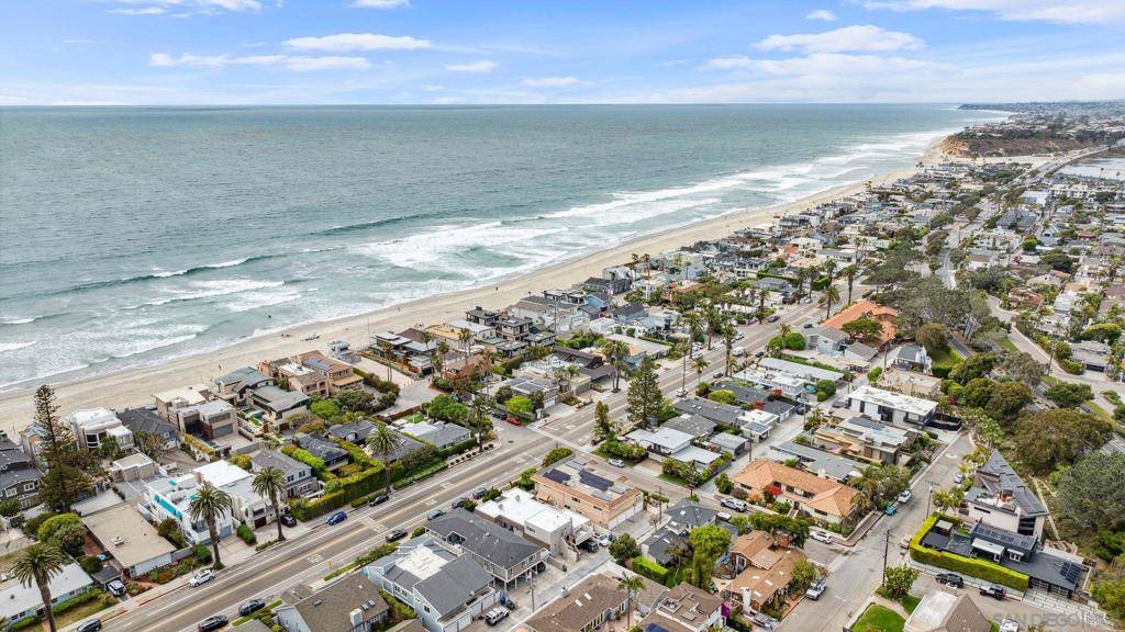 Del Mar, CA 92014,1943 45 Coast Blvd