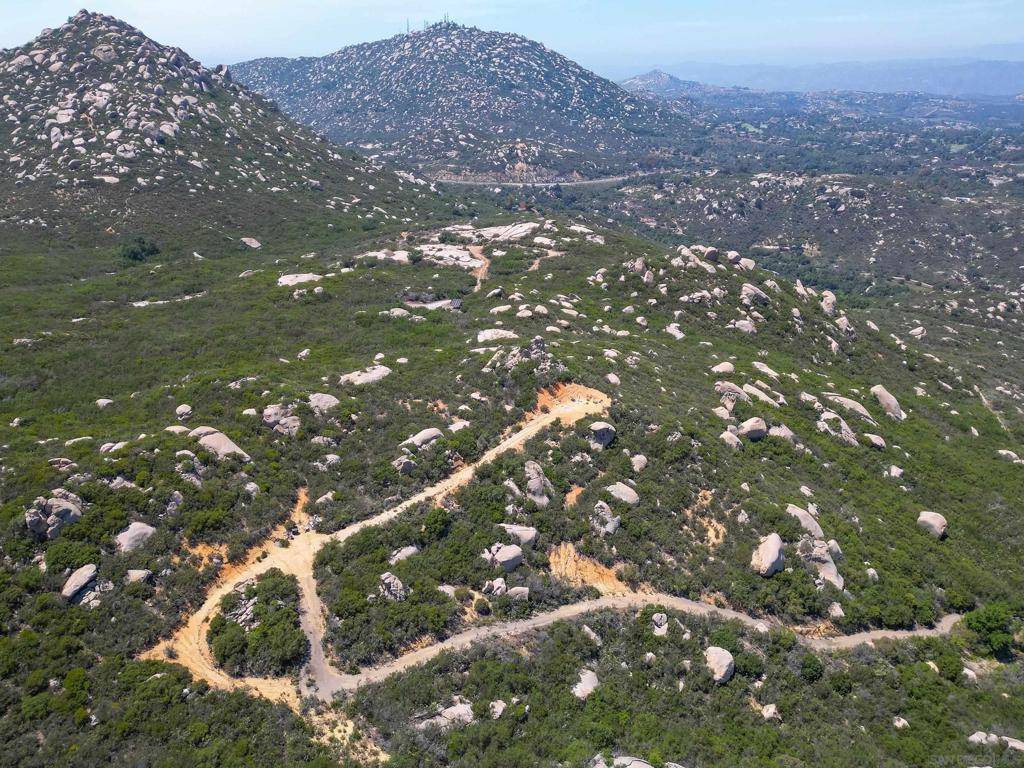 Ramona, CA 92065,17441 Dos Picos Park Road