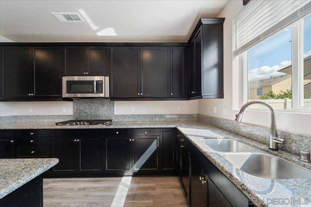 Murrieta, CA 92563,30857 Palette Rd