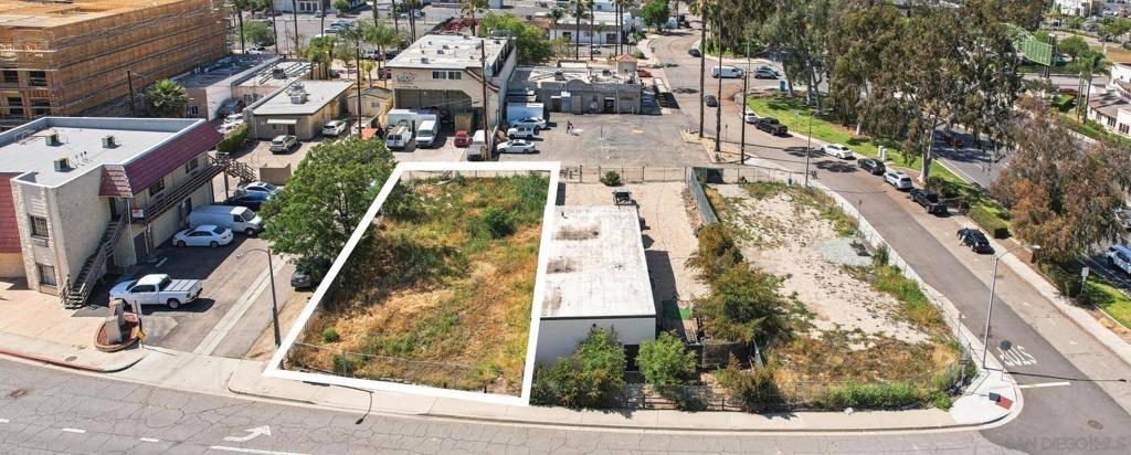 Escondido, CA 92025,522 W 2nd Ave