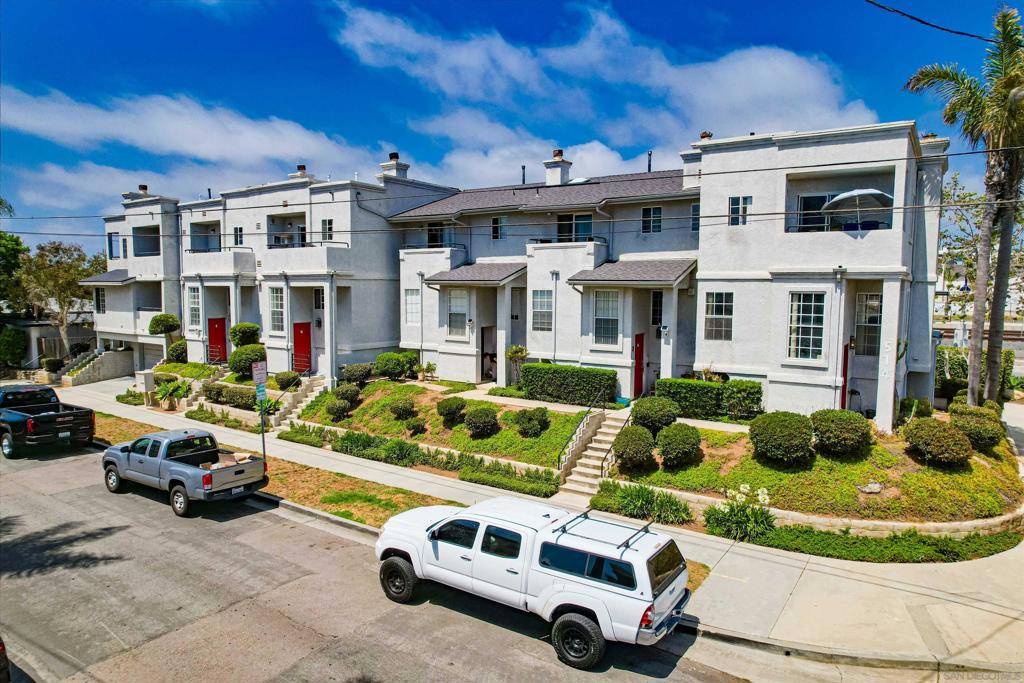 Oceanside, CA 92054,514 S Myers St