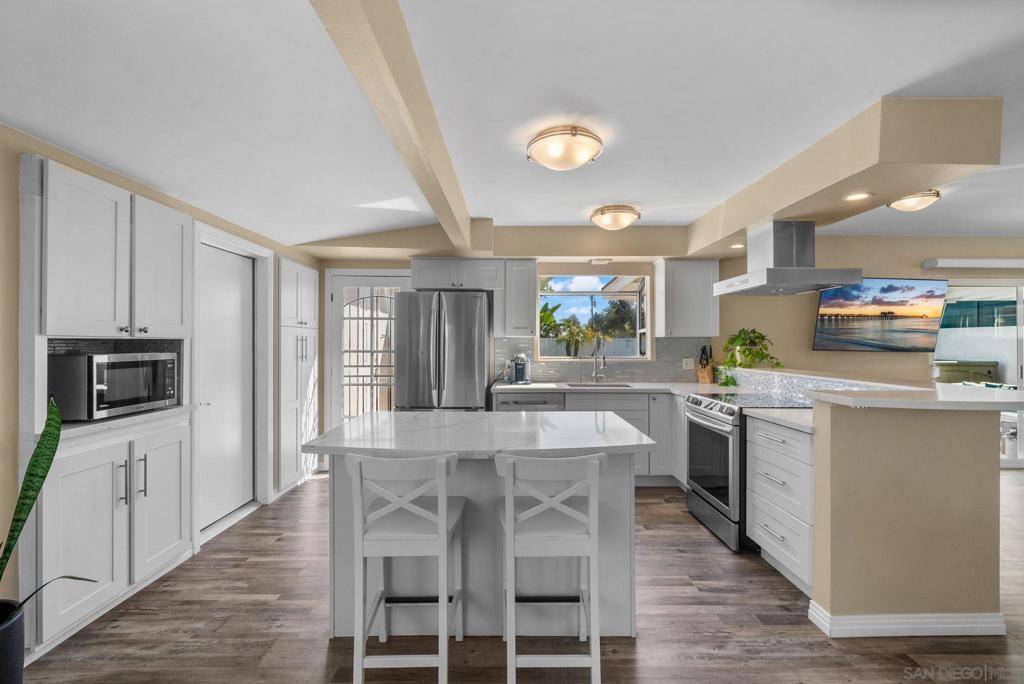 San Diego, CA 92117,4125 Chippewa Ct