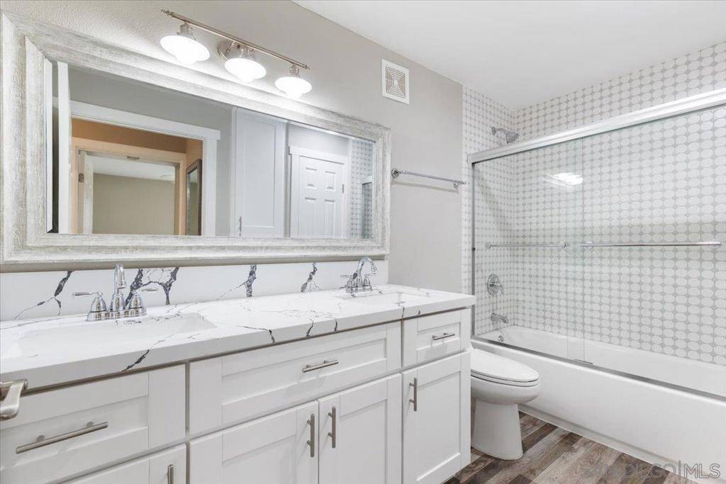 El Cajon, CA 92021,745 E Bradley Ave #43