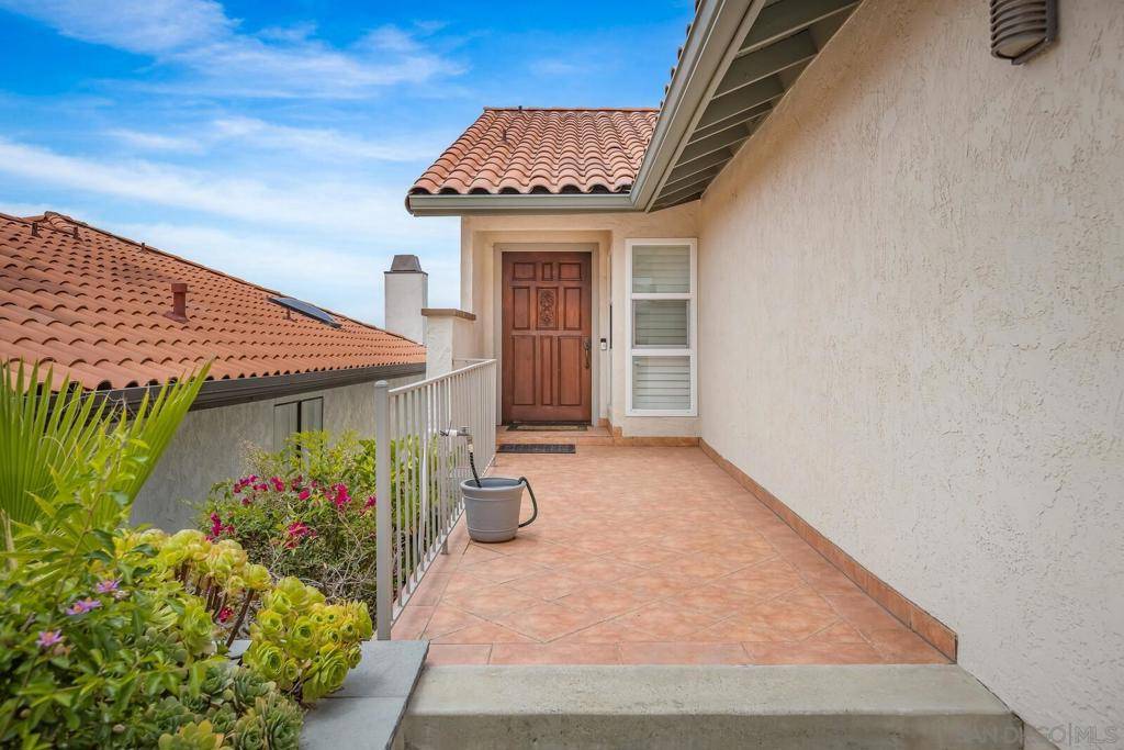 San Diego, CA 92120,6156 Caminito Sacate
