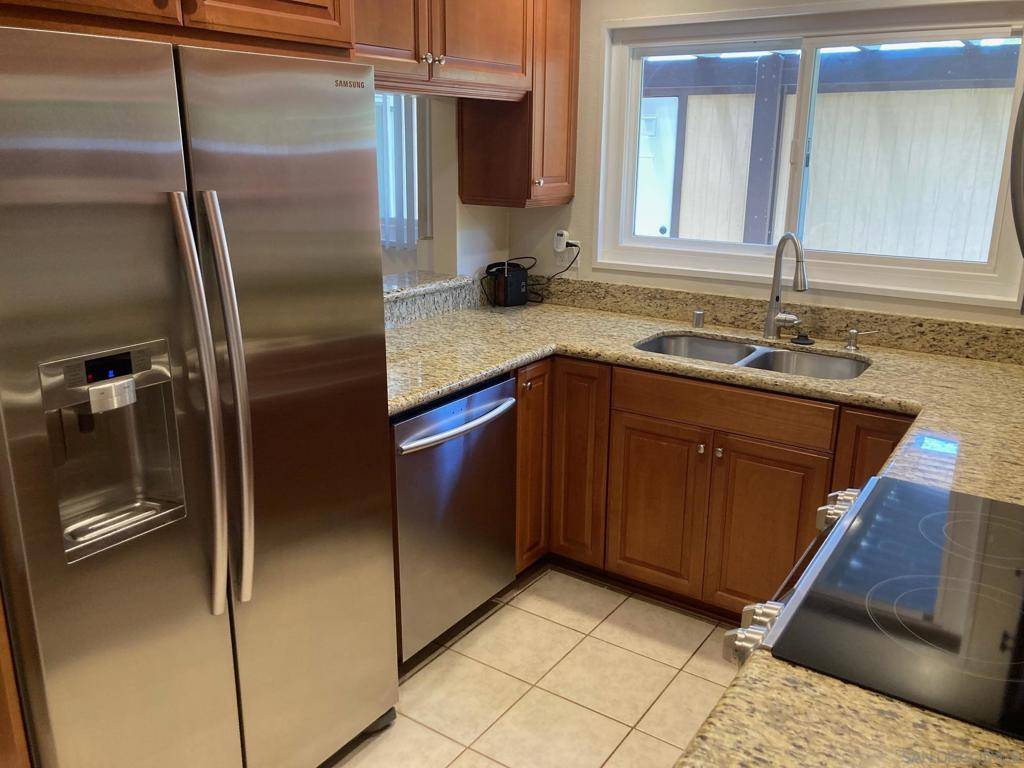 San Diego, CA 92117,4644 Chateau Pl