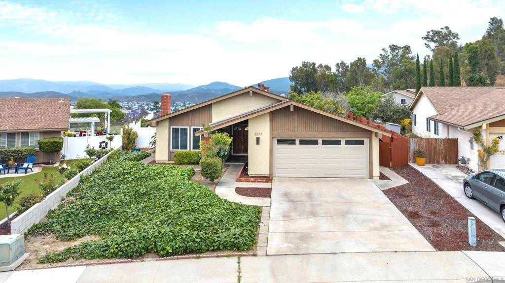 Spring Valley, CA 91977,2223 Casa Cielo