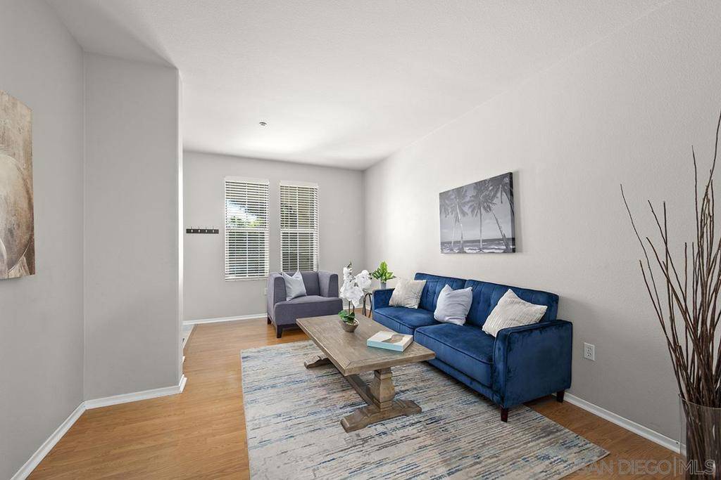 Chula Vista, CA 91915,1338 Caminito Fabrizio #72