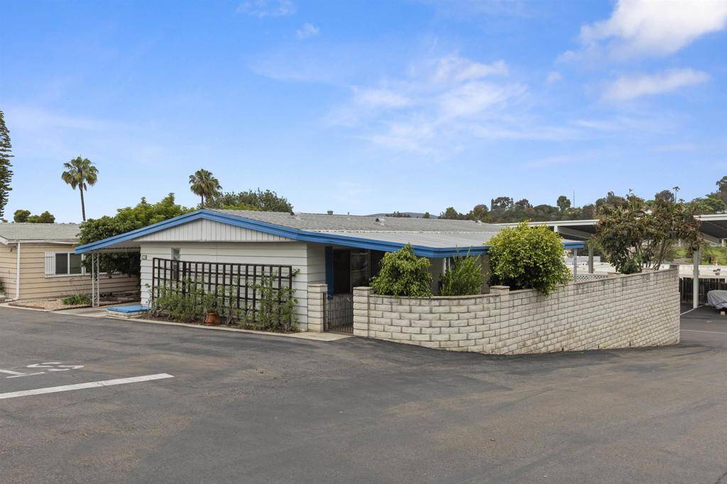 Encinitas, CA 92024,350 N El Camino Real #18