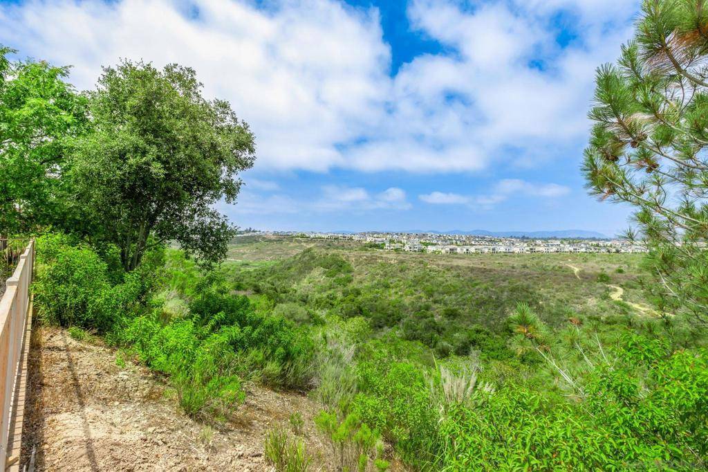 San Diego, CA 92130,5582 Valerio Trail