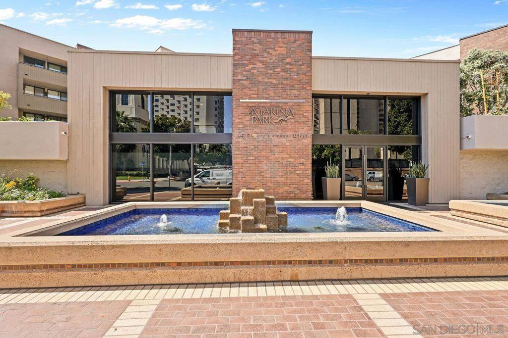 San Diego, CA 92101,850 State St #204
