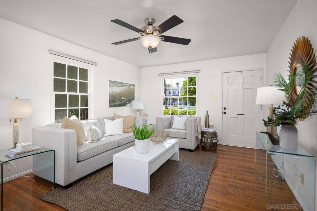 Coronado, CA 92118,241 243 F Avenue