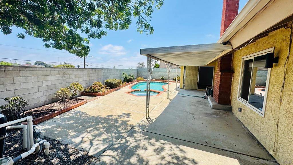 San Diego, CA 92105,3536 Day St