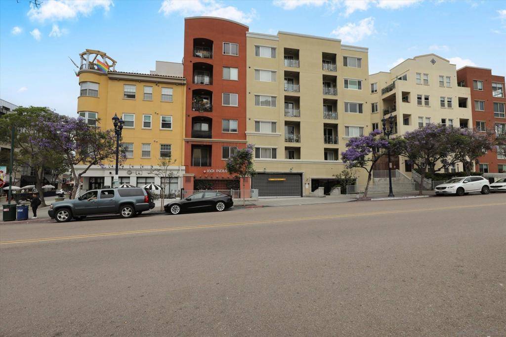 San Diego, CA 92101,1601 India St #211