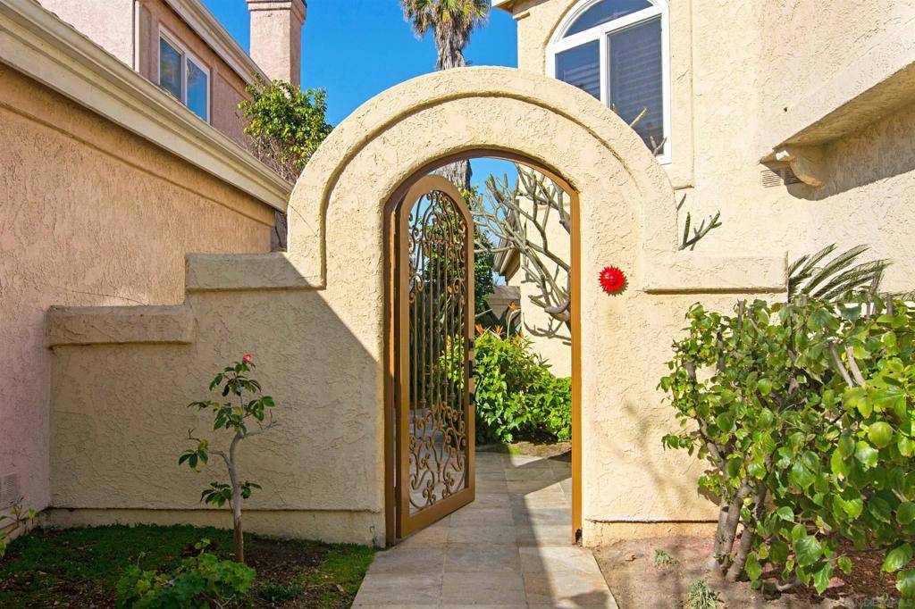 Coronado, CA 92118,20 S Cays Ct