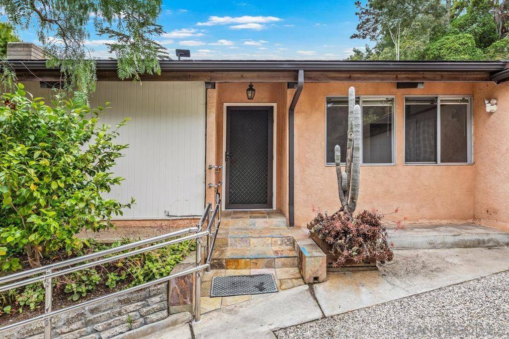 La Jolla, CA 92037,8402 Sugarman Dr