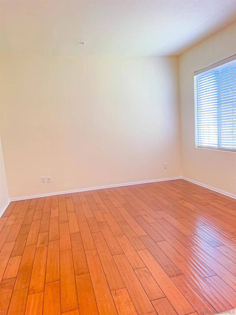 San Diego, CA 92111,7613 Family Cir