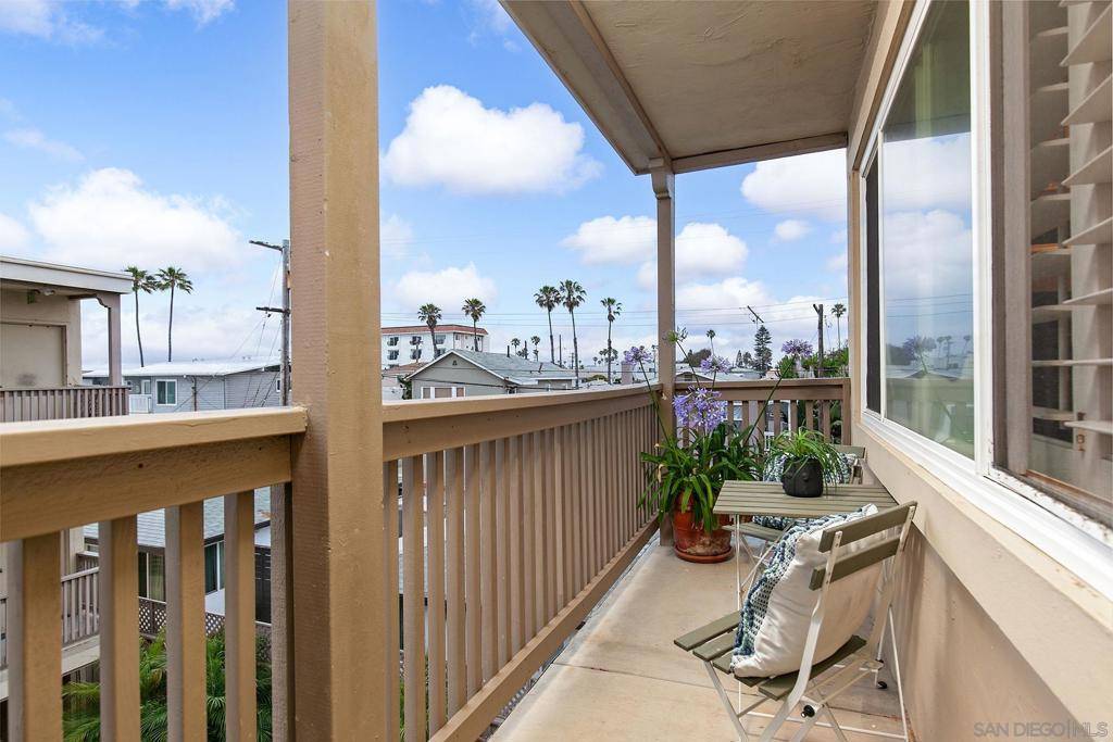 San Diego, CA 92107,4848 Bermuda Ave #E3