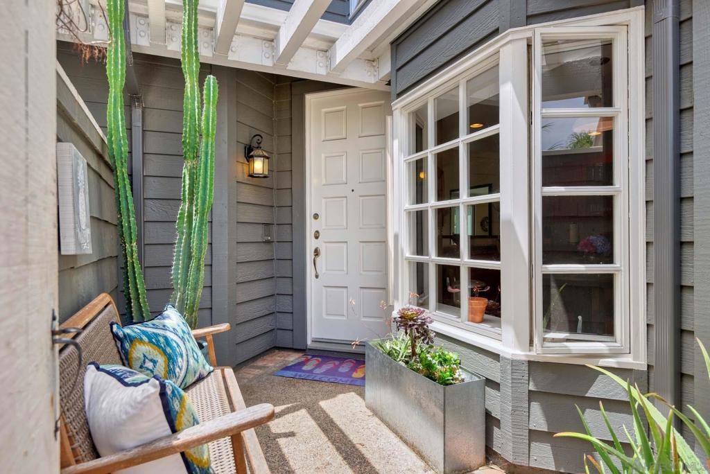 Del Mar, CA 92014,2921 Sandy Pointe #3