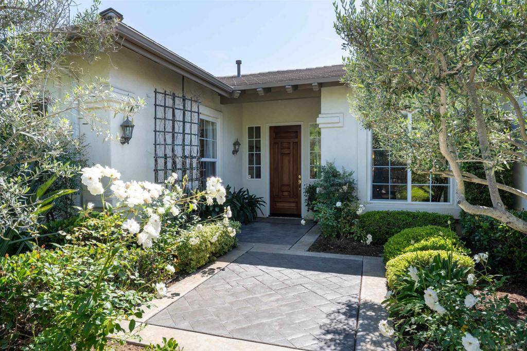 Fallbrook, CA 92028,1411 Surrey Heights
