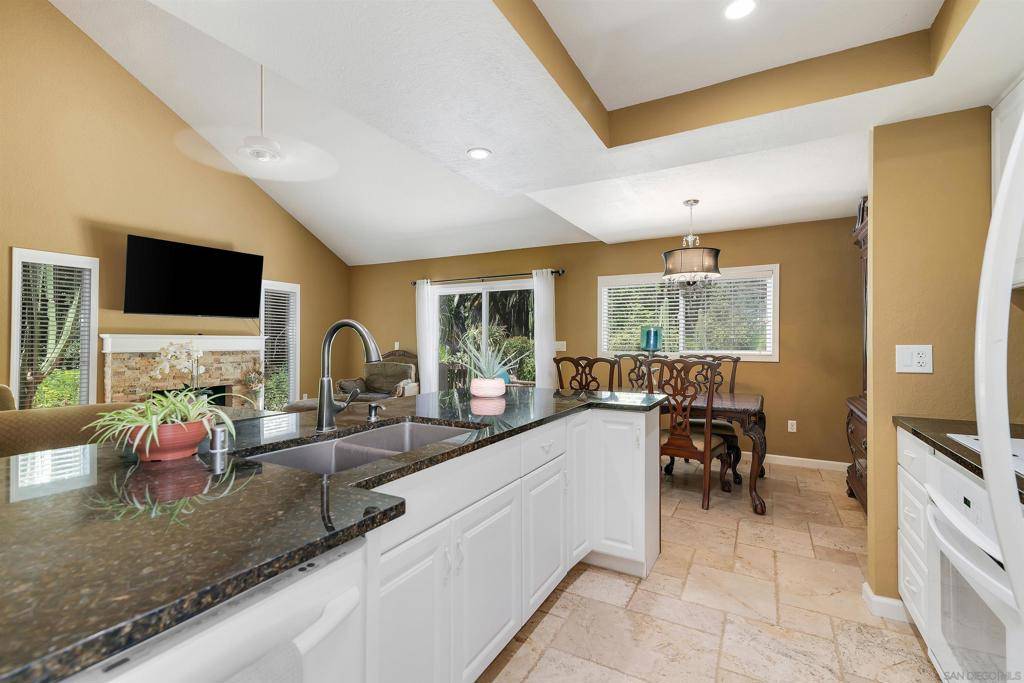 Ramona, CA 92065,23606 Country Villa Rd