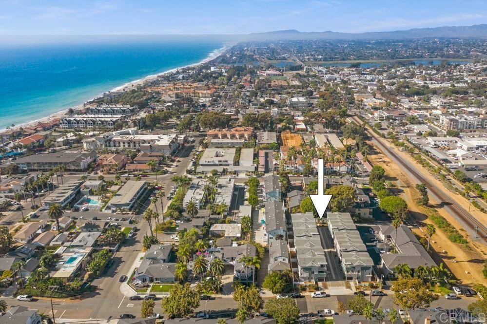 Carlsbad, CA 92008,358 Walnut Ave