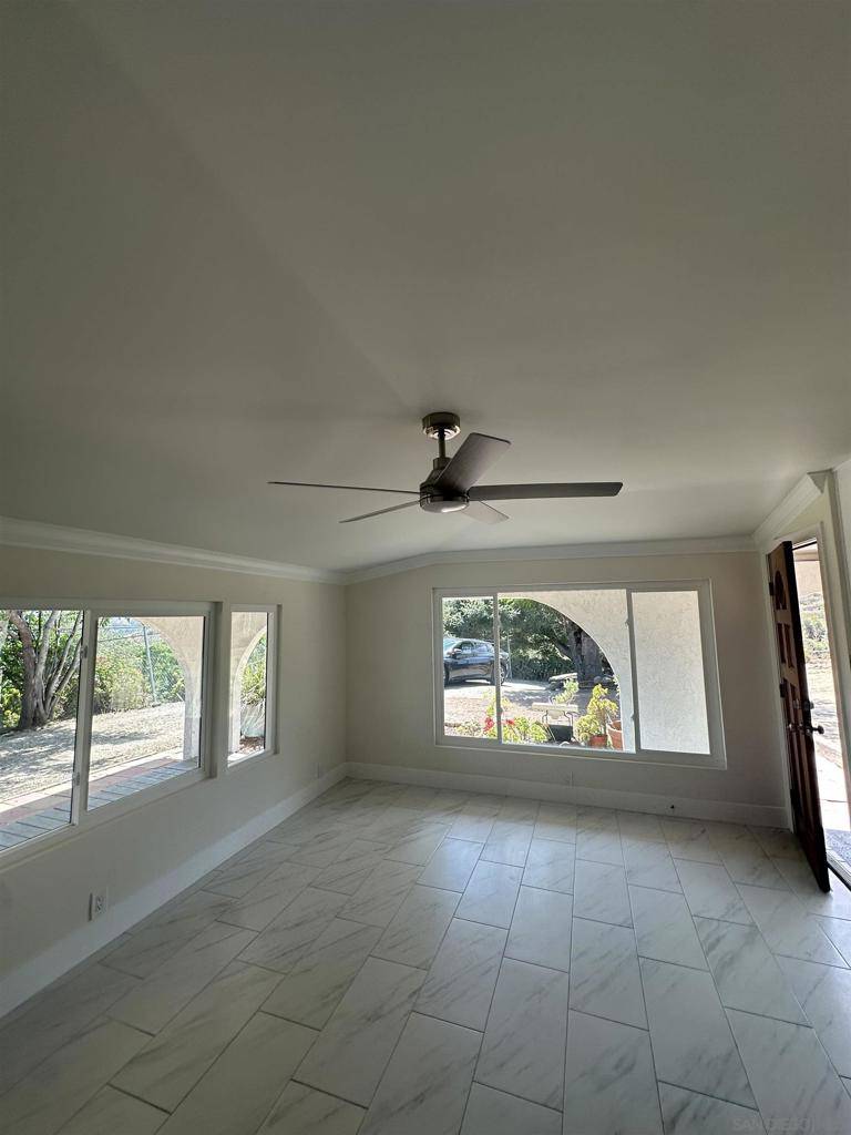 Escondido, CA 92026,31245 Palimo Dr