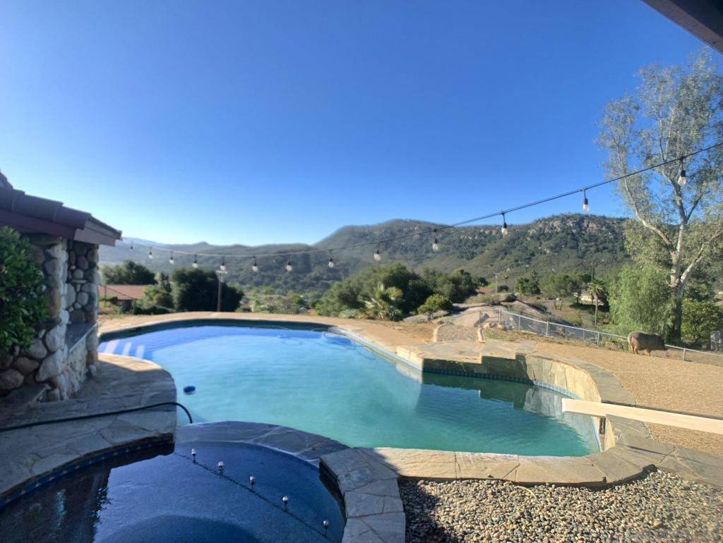 Valley Center, CA 92082,27332 Cool Water Ranch RD