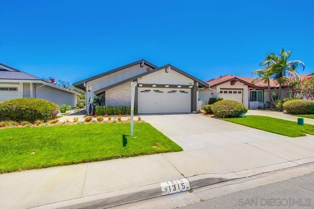 San Marcos, CA 92078,1315 Camino Linda Dr