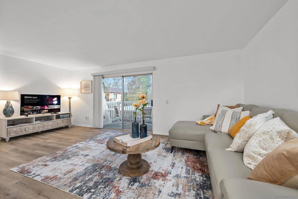 Carlsbad, CA 92008,975 Laguna Drive