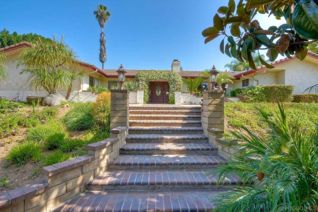 El Cajon, CA 92020,11534 Rolling Hills Dr