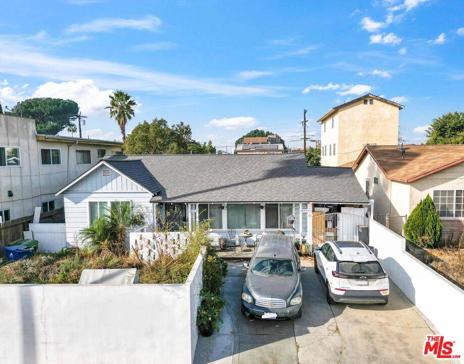 North Hollywood, CA 91606,6651 Farmdale AVE