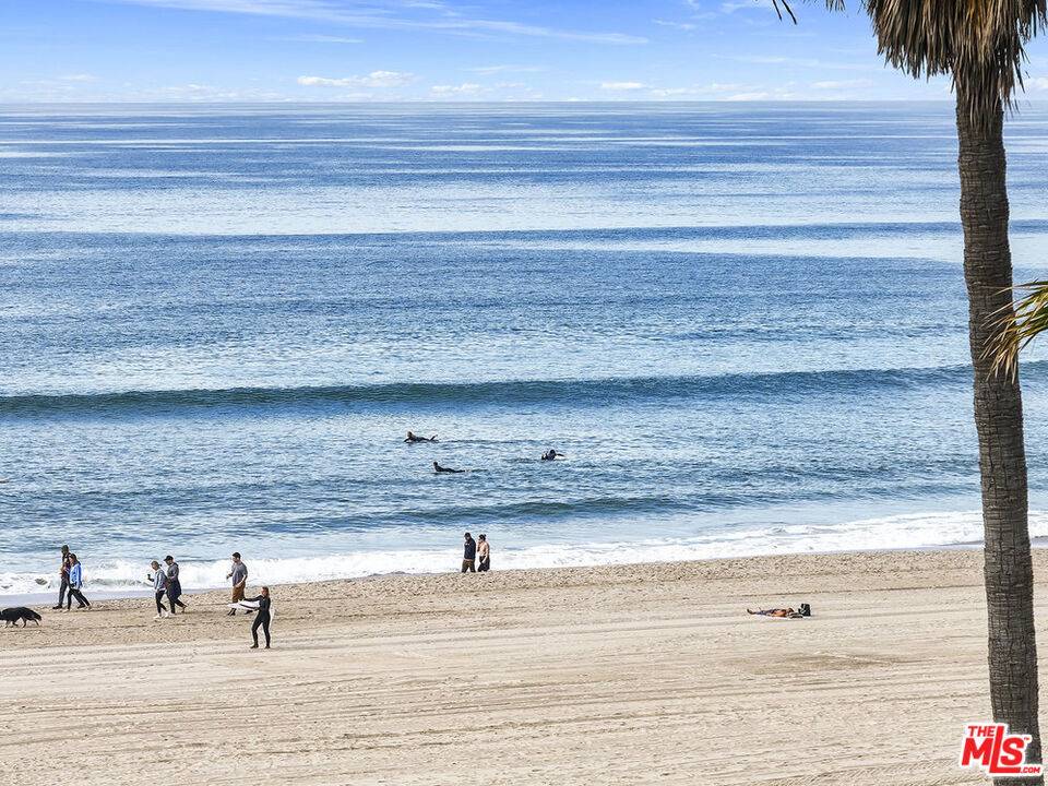 Venice, CA 90291,2611 Ocean Front WALK