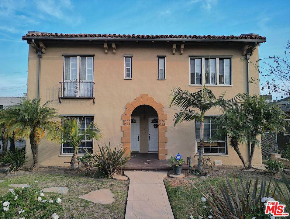 Los Angeles, CA 90019,1500 Hauser BLVD