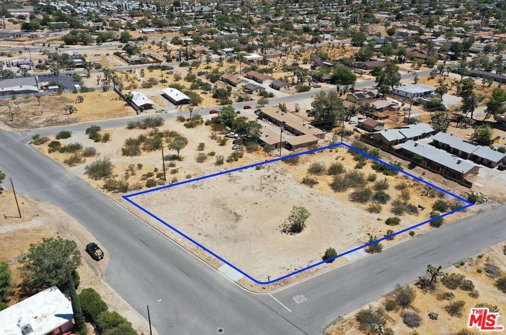 Yucca Valley, CA 92284,7405 Cherokee TRL