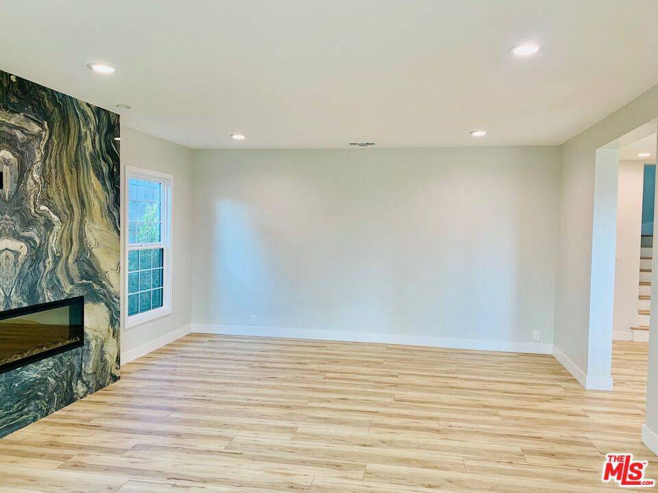 Santa Monica, CA 90402,333 18th ST